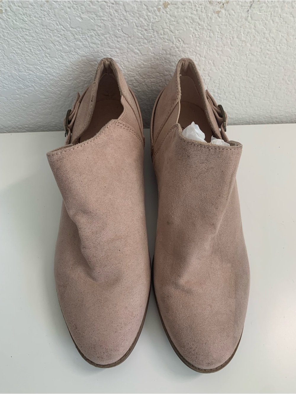 American Eagle Outfitters Blush Suede Buckle Mules
